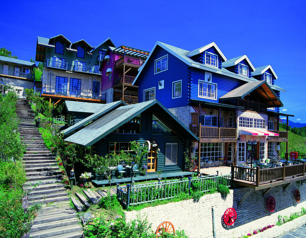 Cingjing Hanging Garden & Resort Renai Exterior photo
